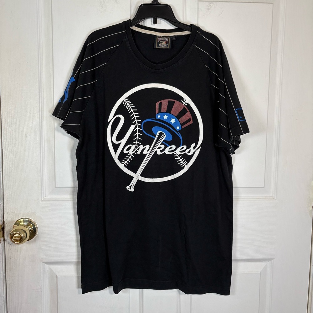 Vintage Majestic Cooperstown Collection Yankee T-Shirt Men’s XL Euro Stadium Tee